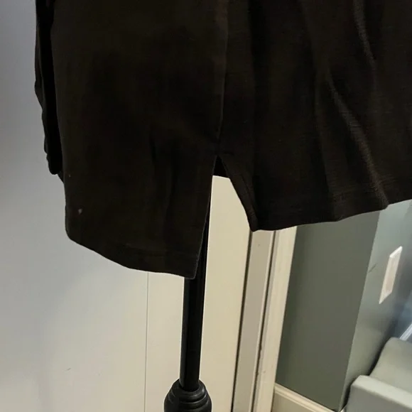 Urban Outfitters Dark Long Sleeve Top - Picture 9 of 9